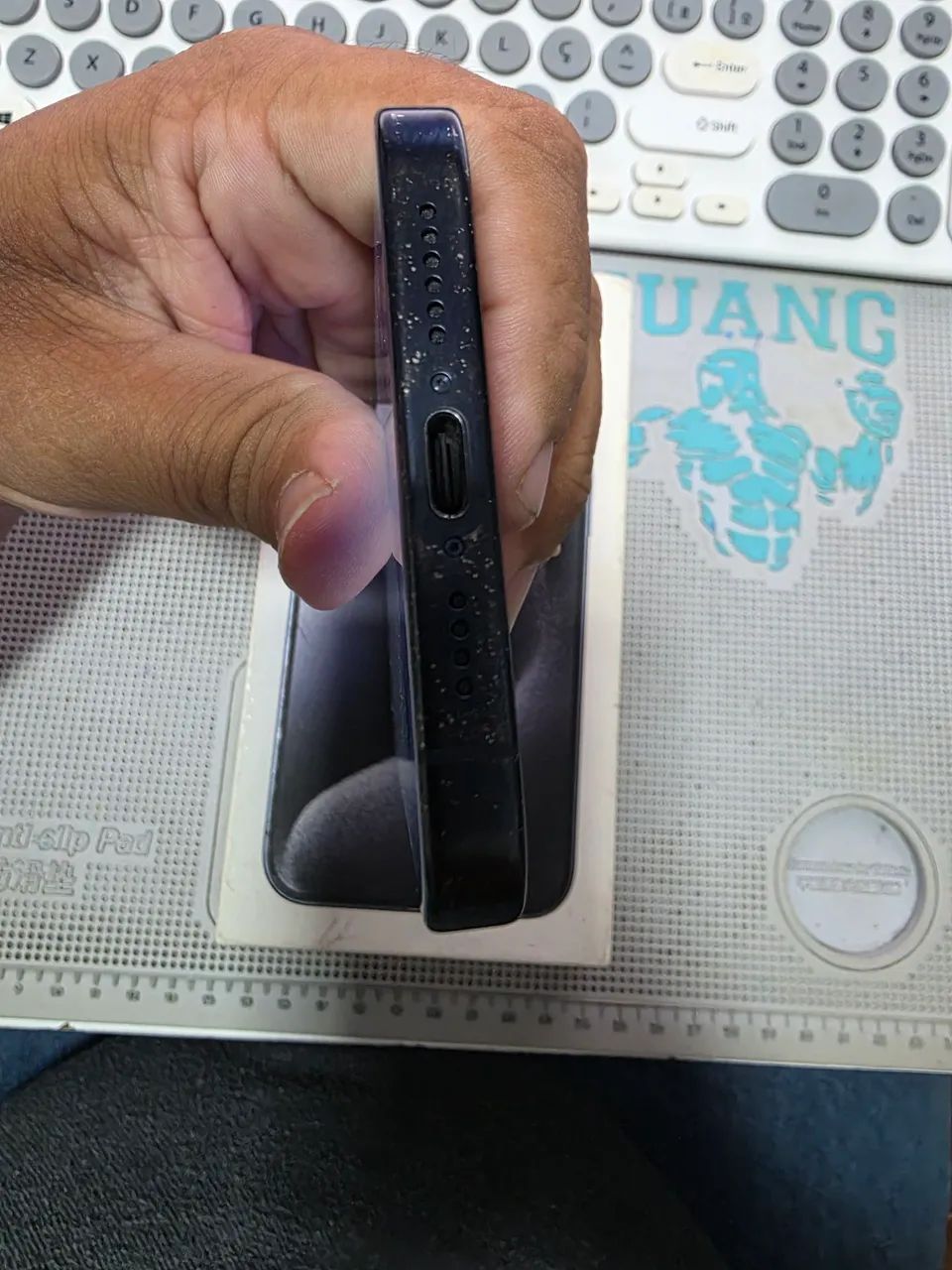 Iphone 15 pro max  - Foto 4