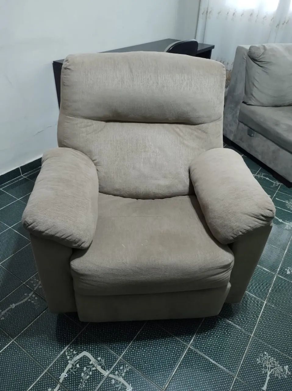 Cadeira do Papai, reclinável, Tecido Suede, Bom estado - Foto 4