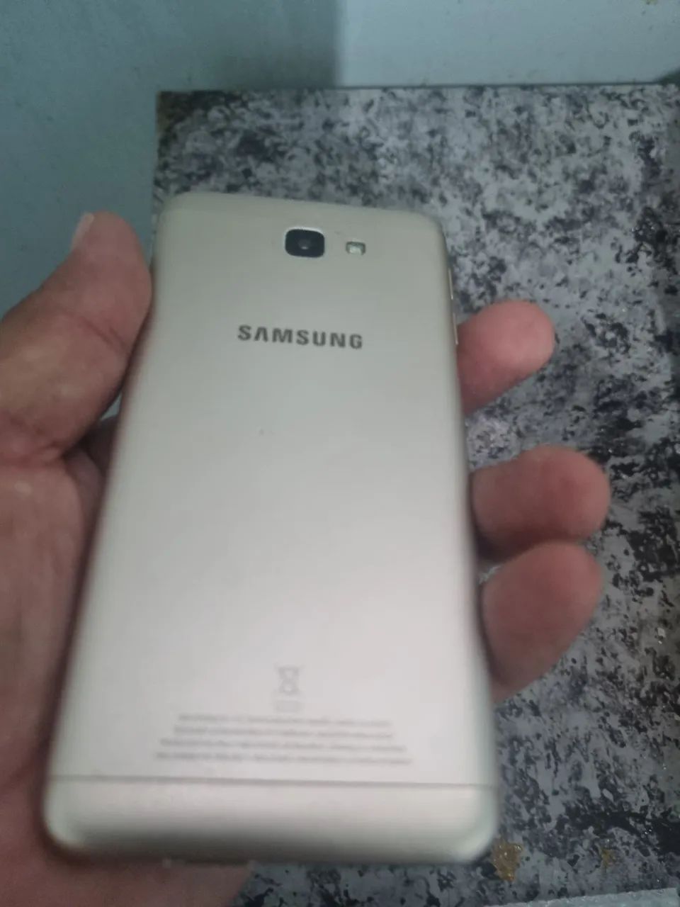 J5 prime  - Foto 3