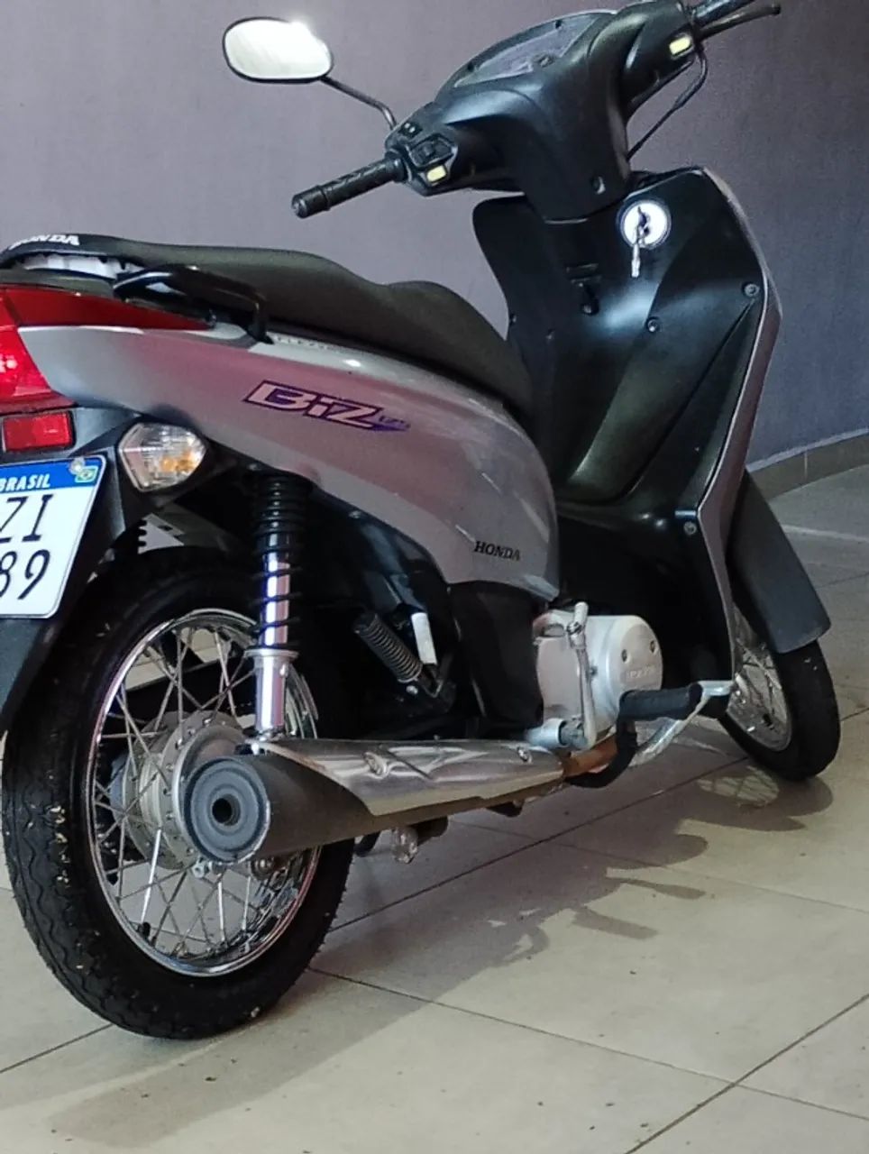 Biz 125 com partida elétrica  - Foto 2
