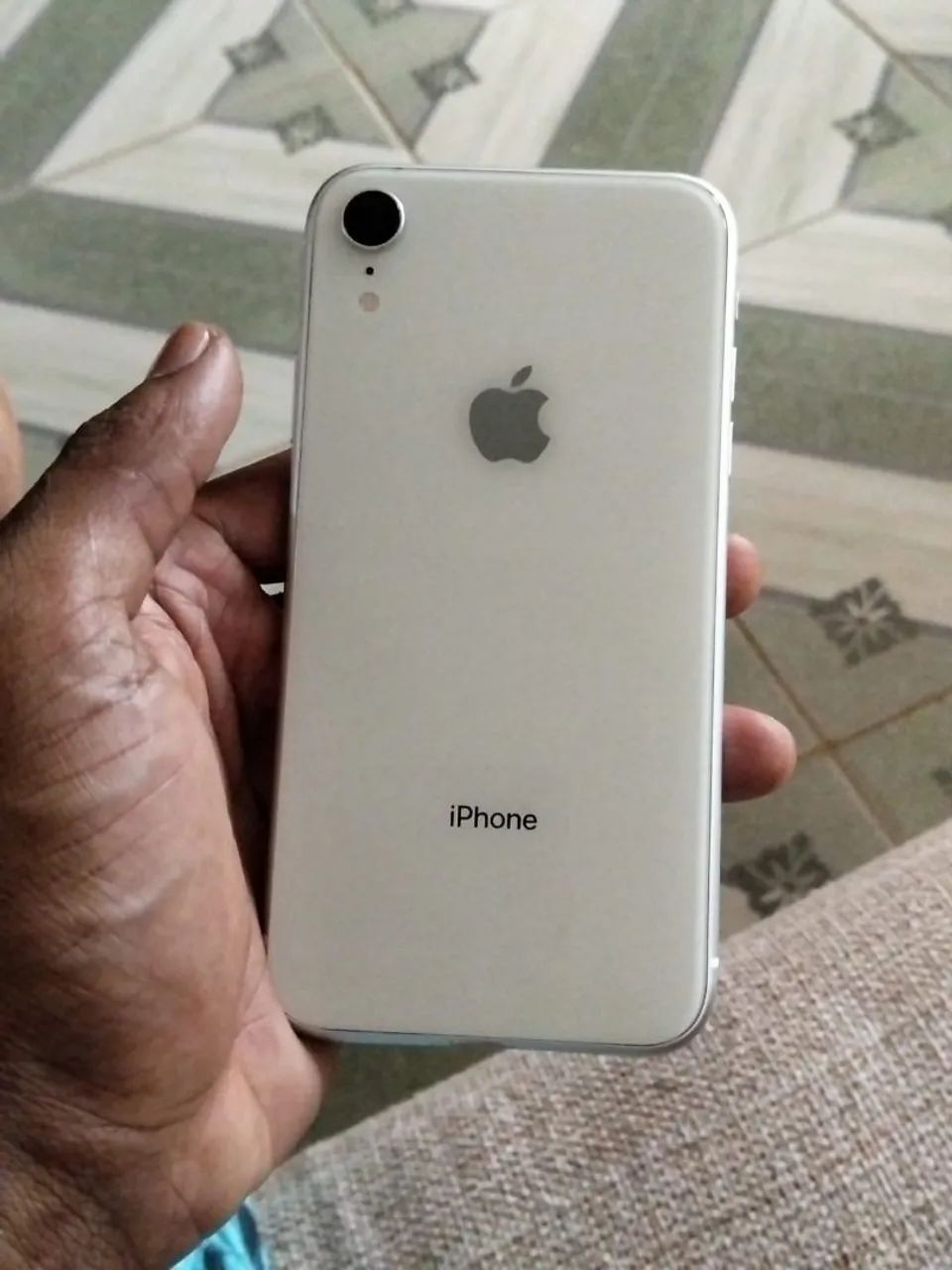 Vendo iPhone XR  - Foto 2