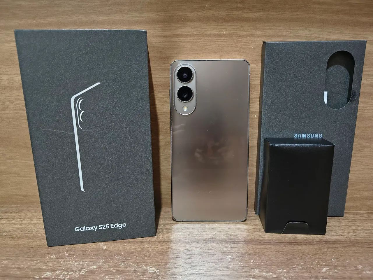 Smartphone Samsung Galaxy S25 EDGE - 512GB - Foto 2