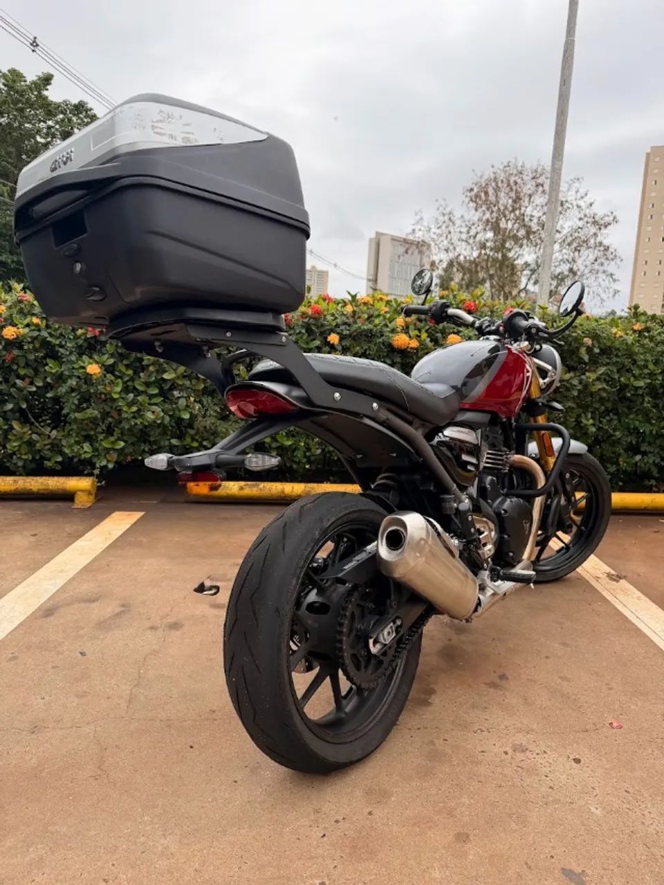 SPEED 400 TRIUMPH - Foto 4