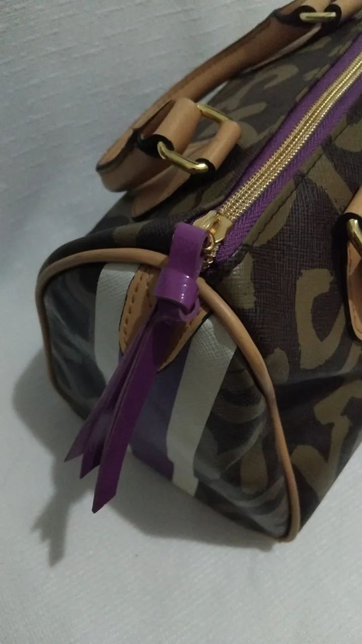 bolsa baú estilo speedy da victoria secrets original com grafites - Leia a descrição. - Foto 3