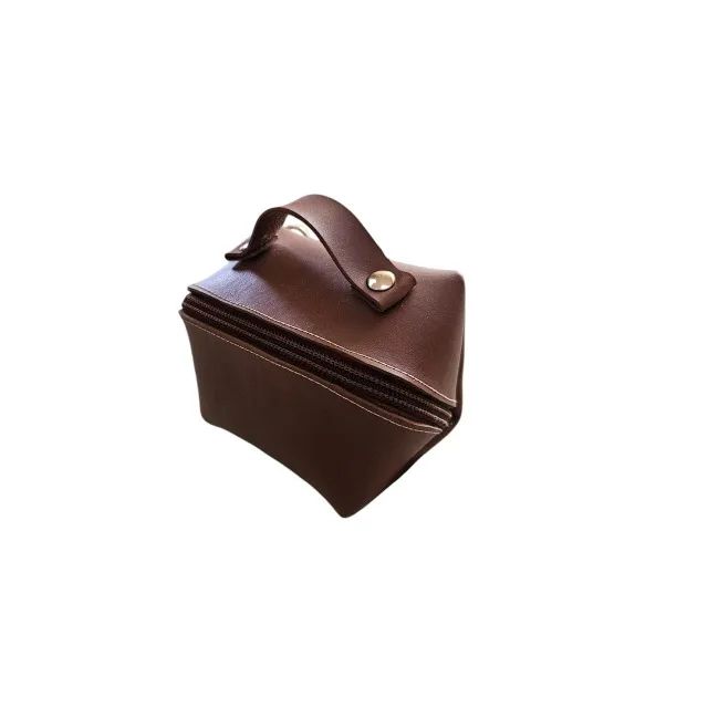 Mini Bolsa Em Courino Fechamento Zíper Duplo E Alça - Foto 3