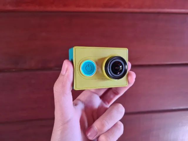 Action Cam Xiaomi YI + Acessórios 