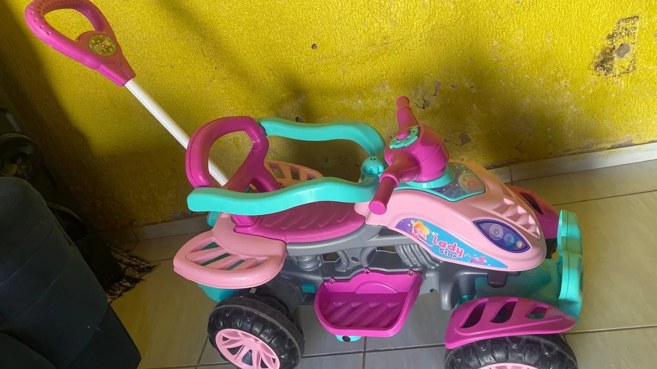 Vendo uma motoca infantil  - Foto 3