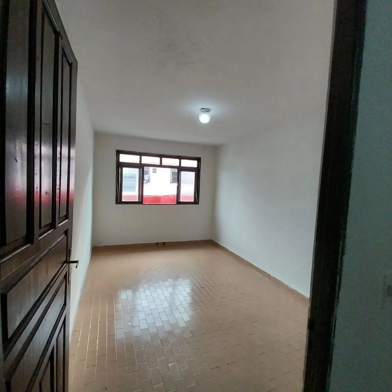 Alugo apartamento de 01 quarto. - Foto 2