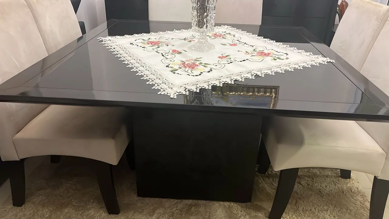Vendo jogo de sala de jantar completo com buffet - Foto 4