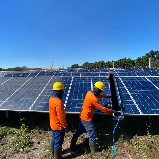 Robo de Limpeza Solar - parcelado em 21x