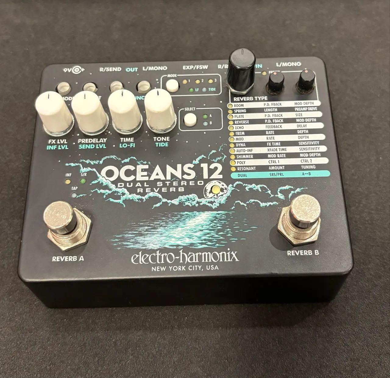 Electro Harmonix Oceans 12 