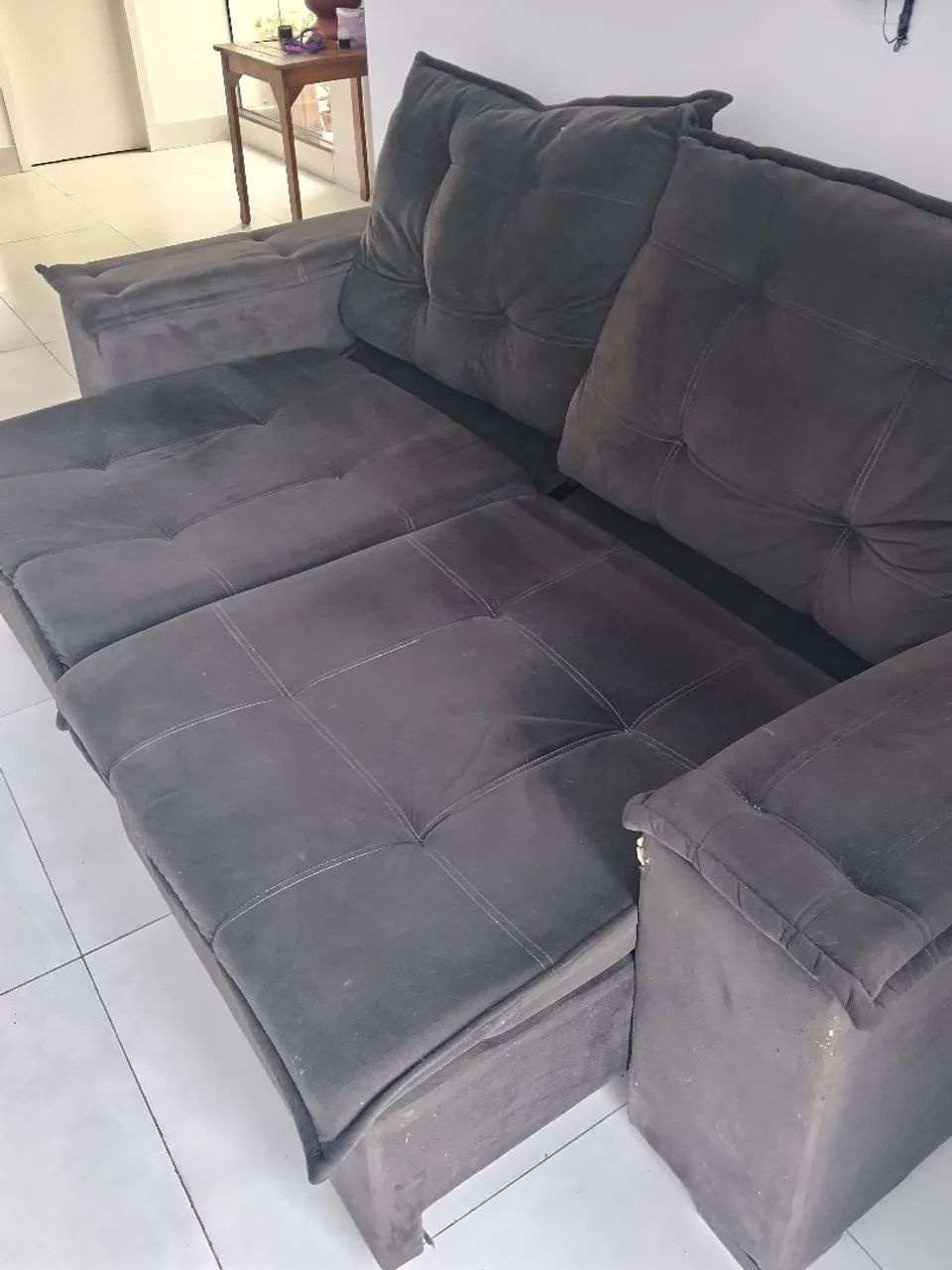 Sofá retrátil e reclinável marrom escuro - Foto 5