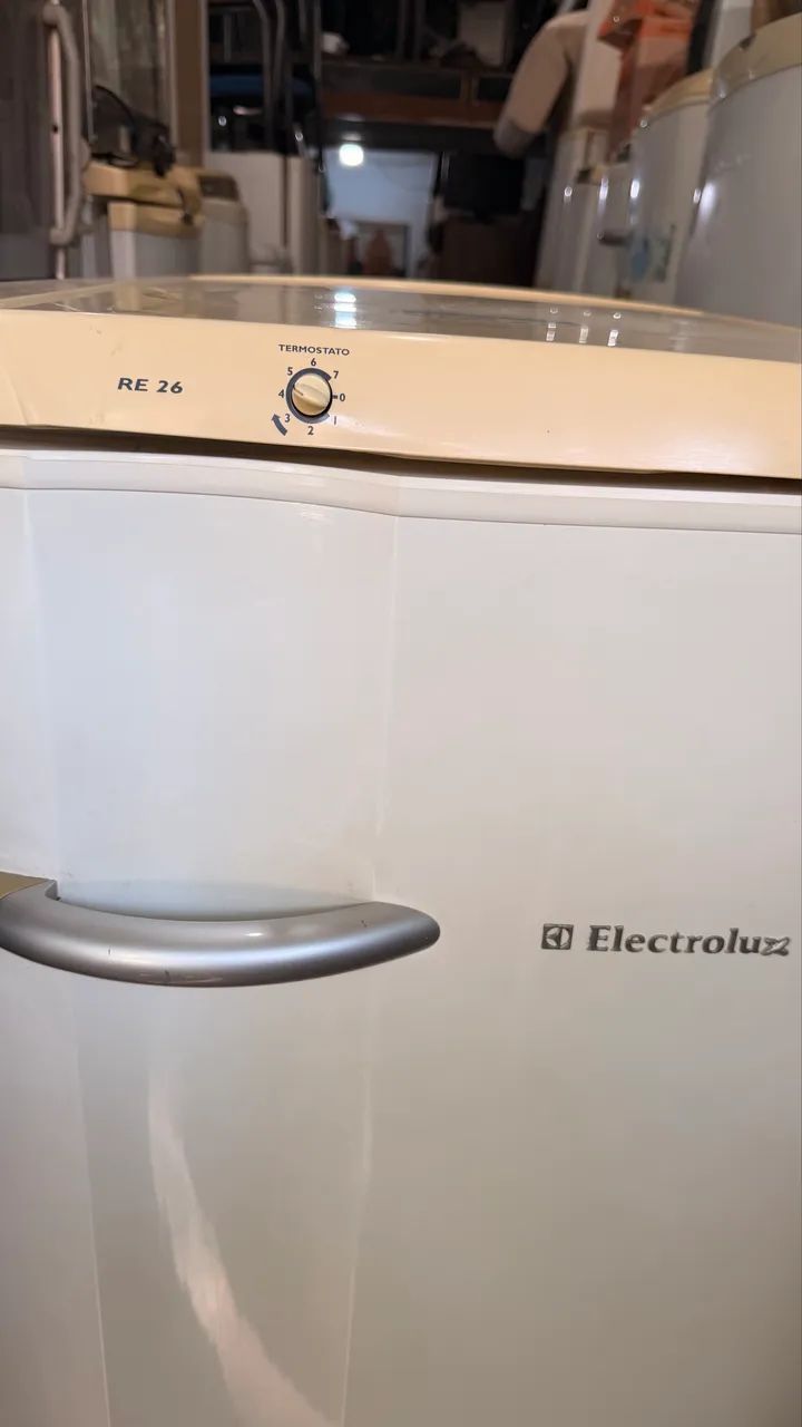 Geladeira Electrolux 260 Litros - Foto 3