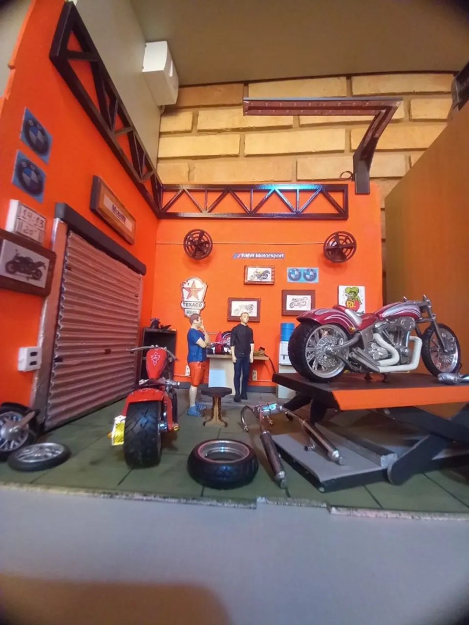 oficina de motos diorama escala 1:18 - Foto 3