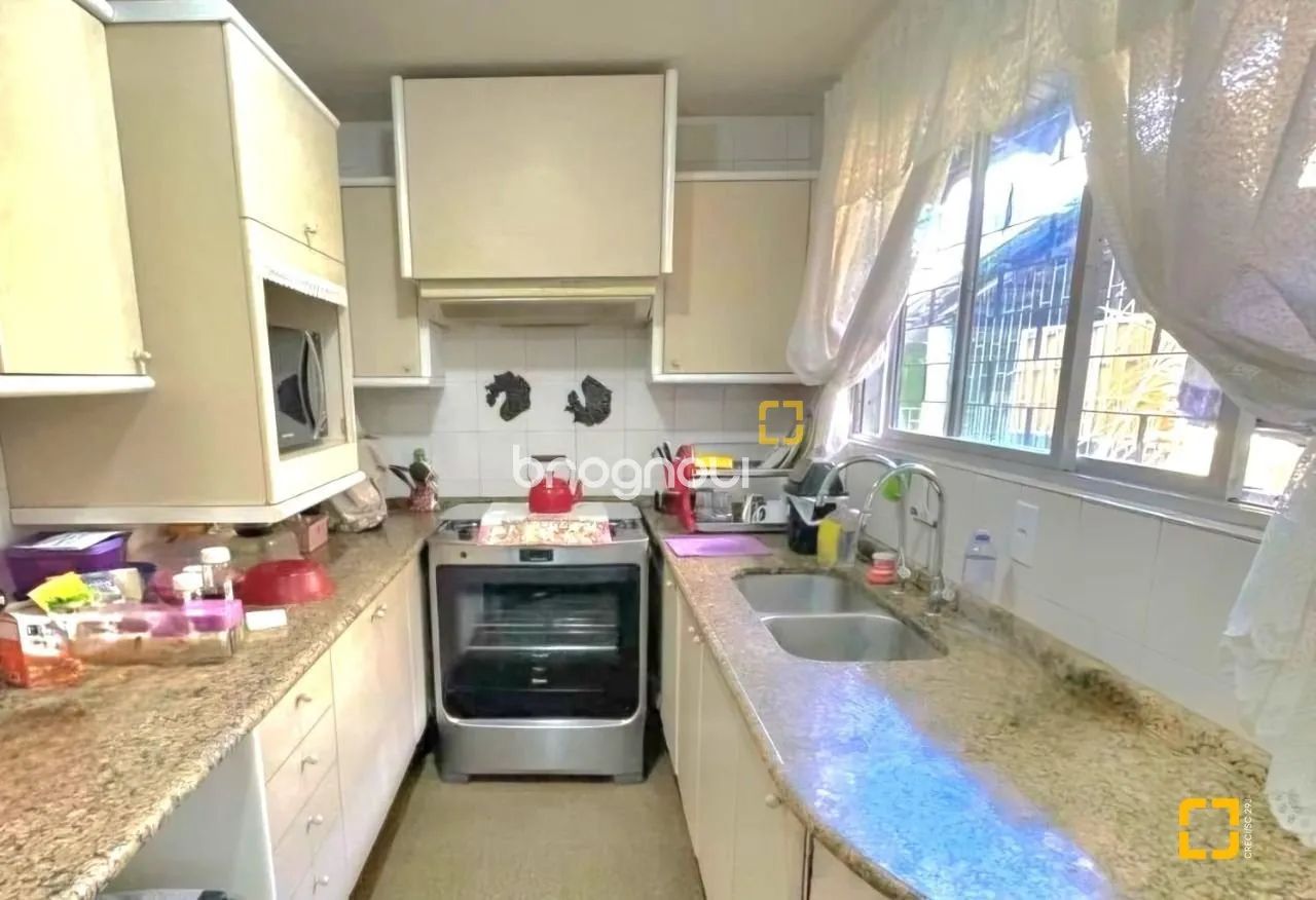 Casa com 5 dormitórios no bairro Carvoeira - Foto 3