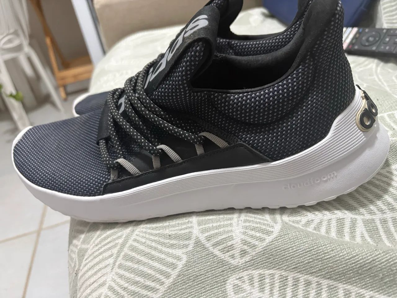 Tênis Adidas Lite racer  preto original usado - Foto 2