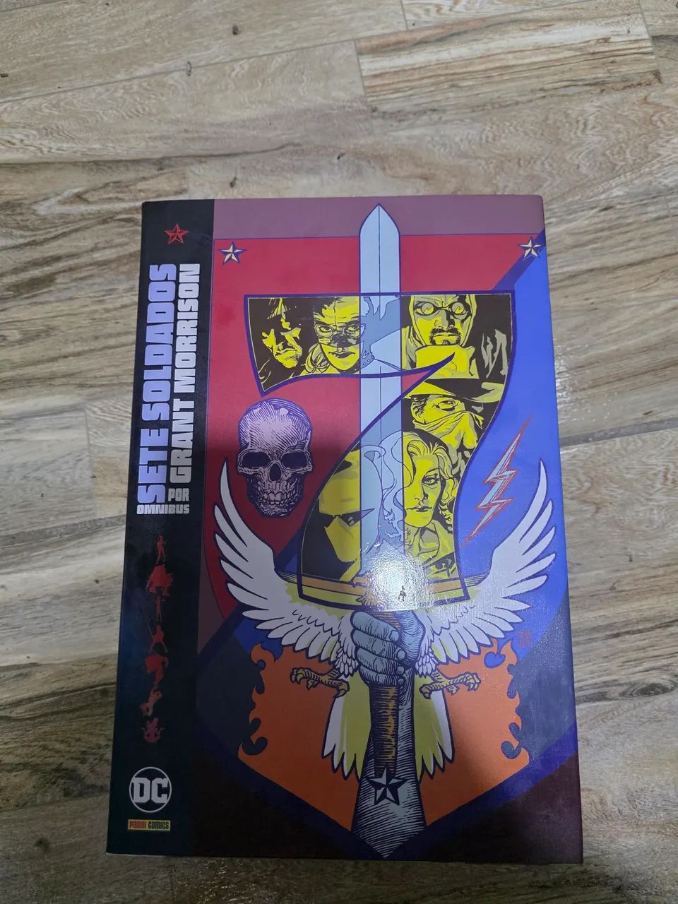 HQ Sete Soldados - Gran Morrrison - Omnibus