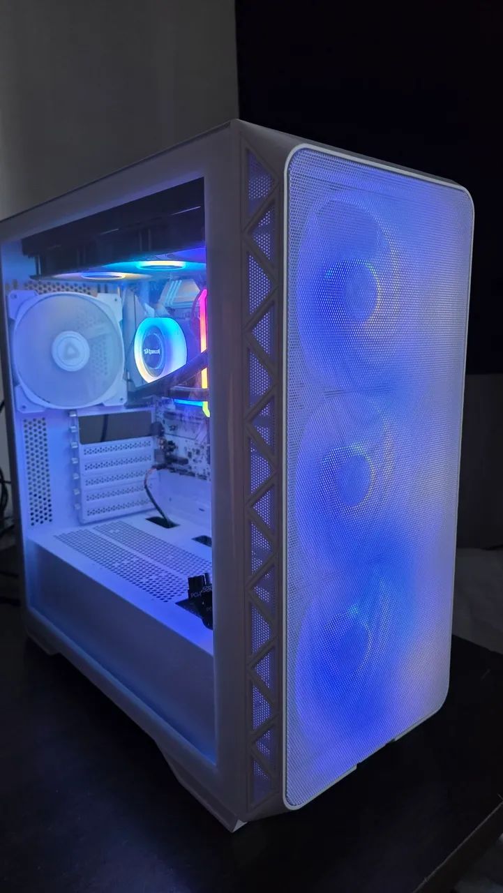PC Gamer: 64GB RAM + I7 14700 