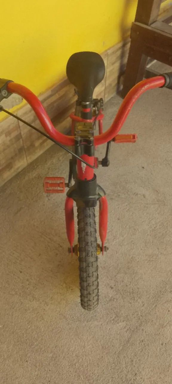 Vendo bicicleta aro 14 e aro 26  - Foto 3