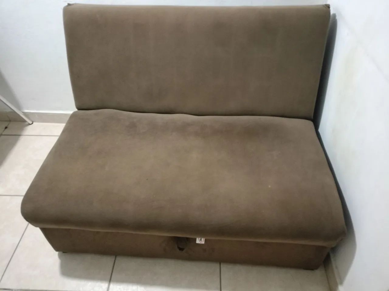 Brown Velvet Two-Seat Sofa Bed417563144220190720