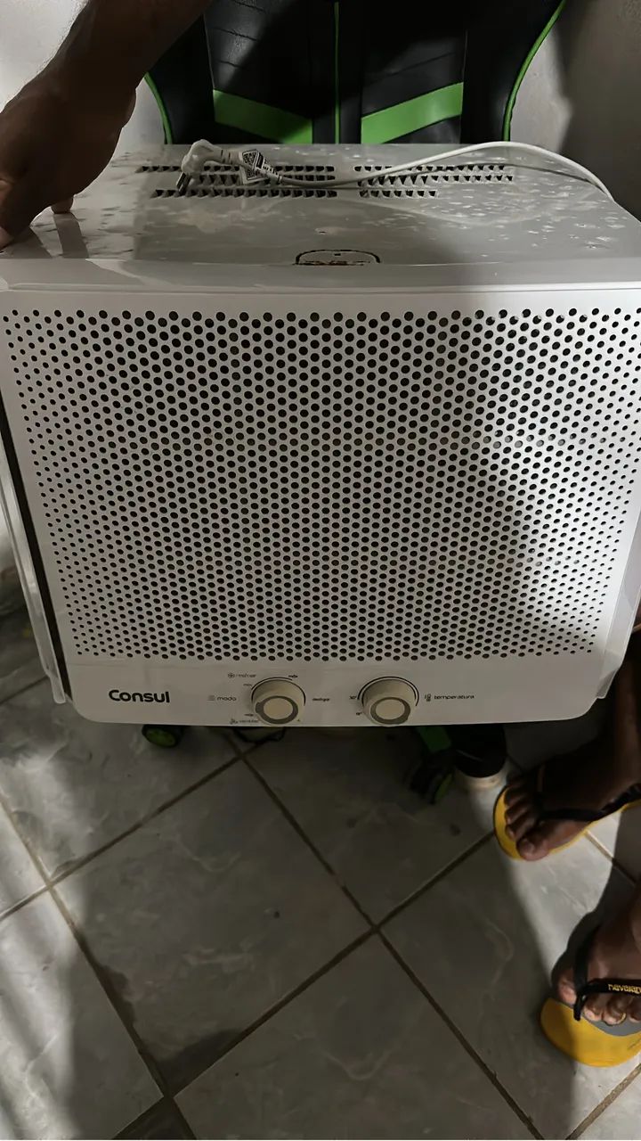 Vendo um ar-condicionado 7,500 btus gelando muito  - Foto 3