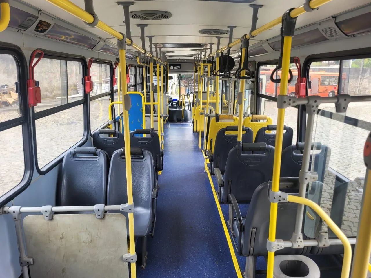 Ônibus Mercedes Benz OF 1721 - Bluetec V - 2013/2014 - Foto 5