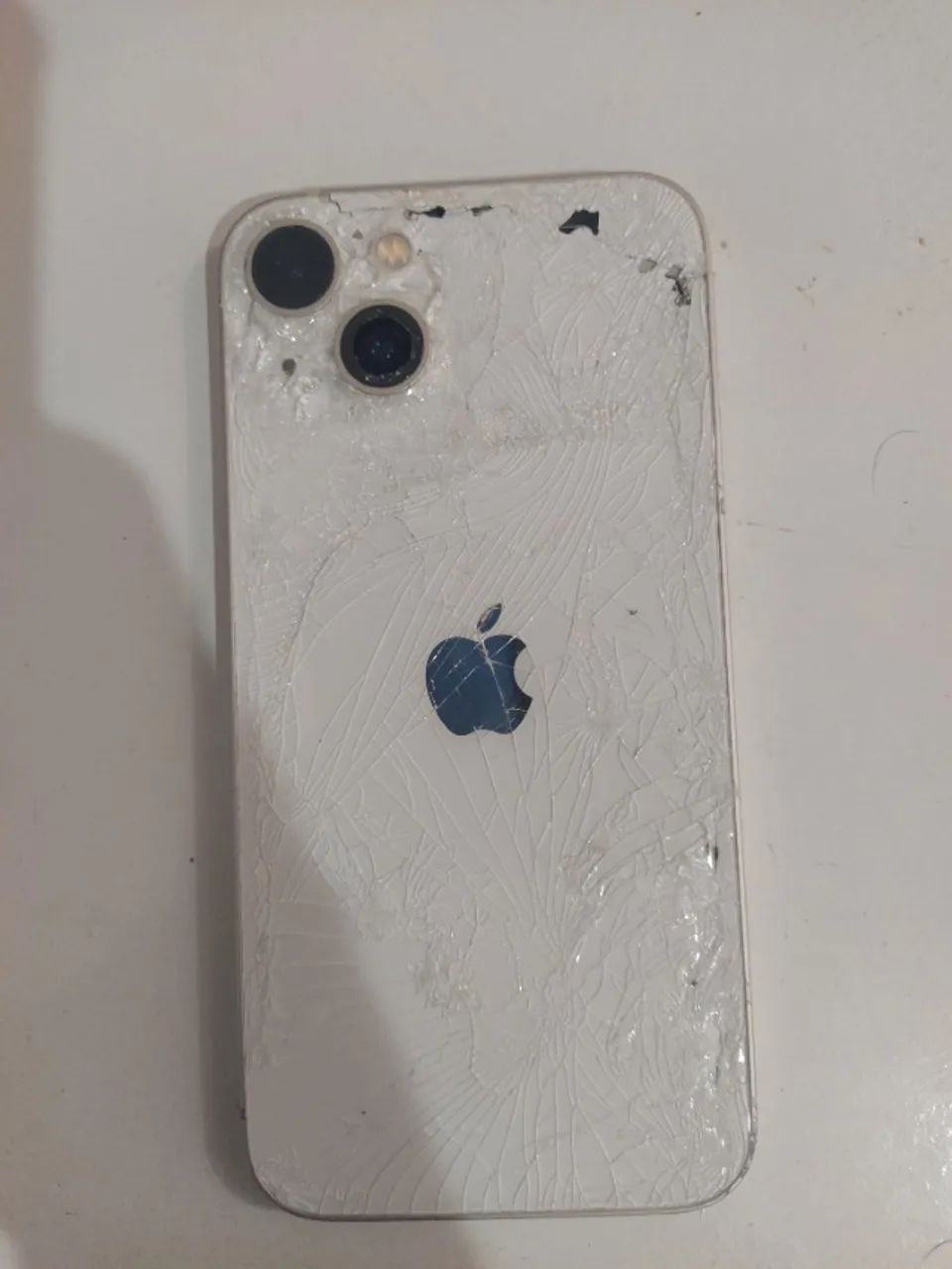 iPhone 13 para tirar peça 