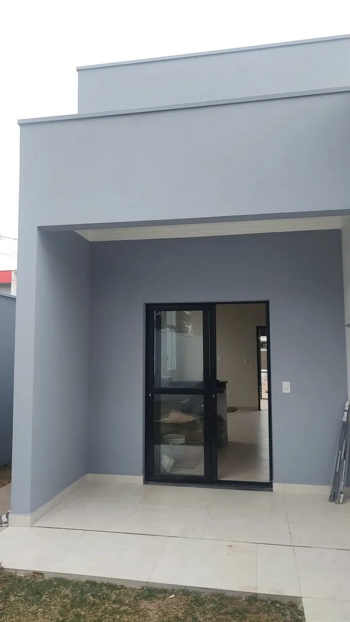 Casa nova com planejados 3 dormitórios sendo 1 suíte 