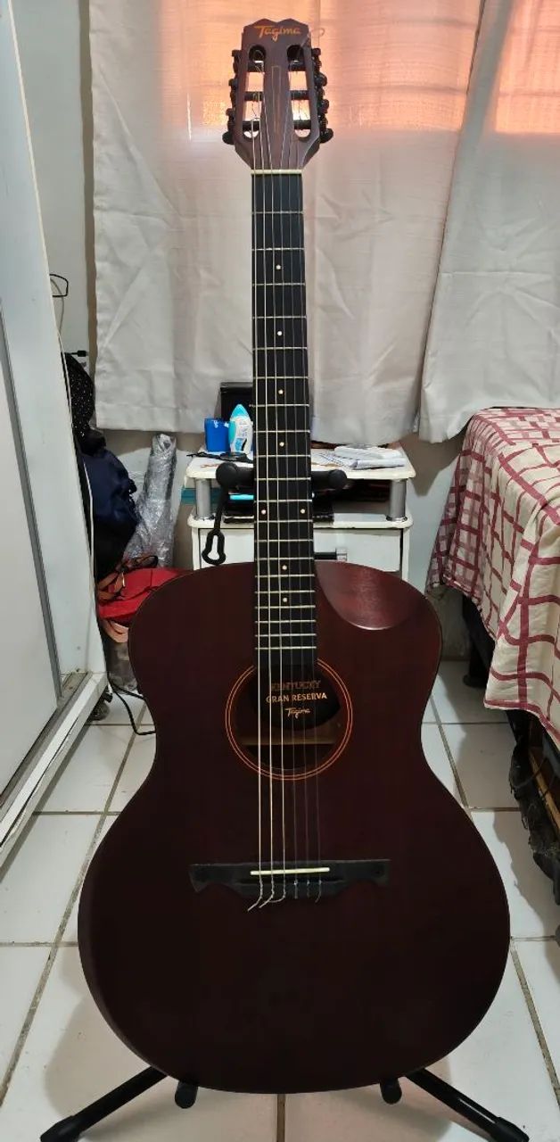 Violão tagima Kentucky 