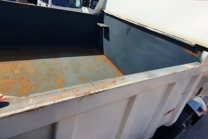 Ford cargo 1319 4x2 - 2013 Caçamba   - Foto 7