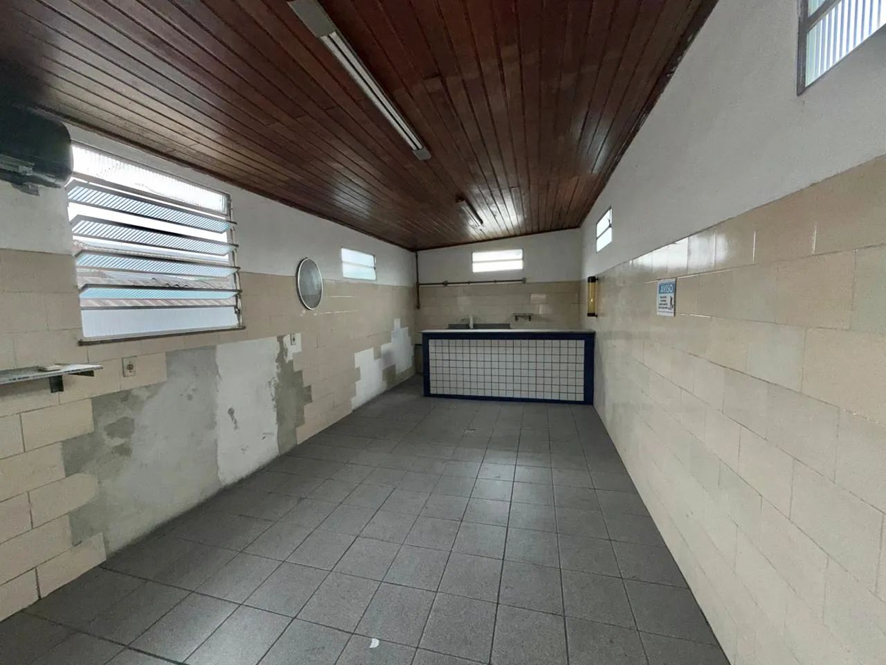Galpão com 1140 m² para aluguel no Barrio Maria da Graça. - Foto 3