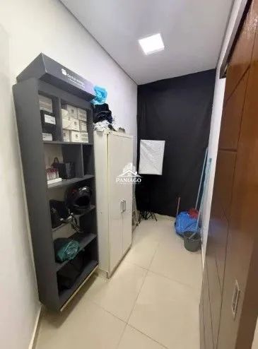 Ponto comercial no centro do cristo rei - com 7 salas e 2 casas nos fundos - Foto 5