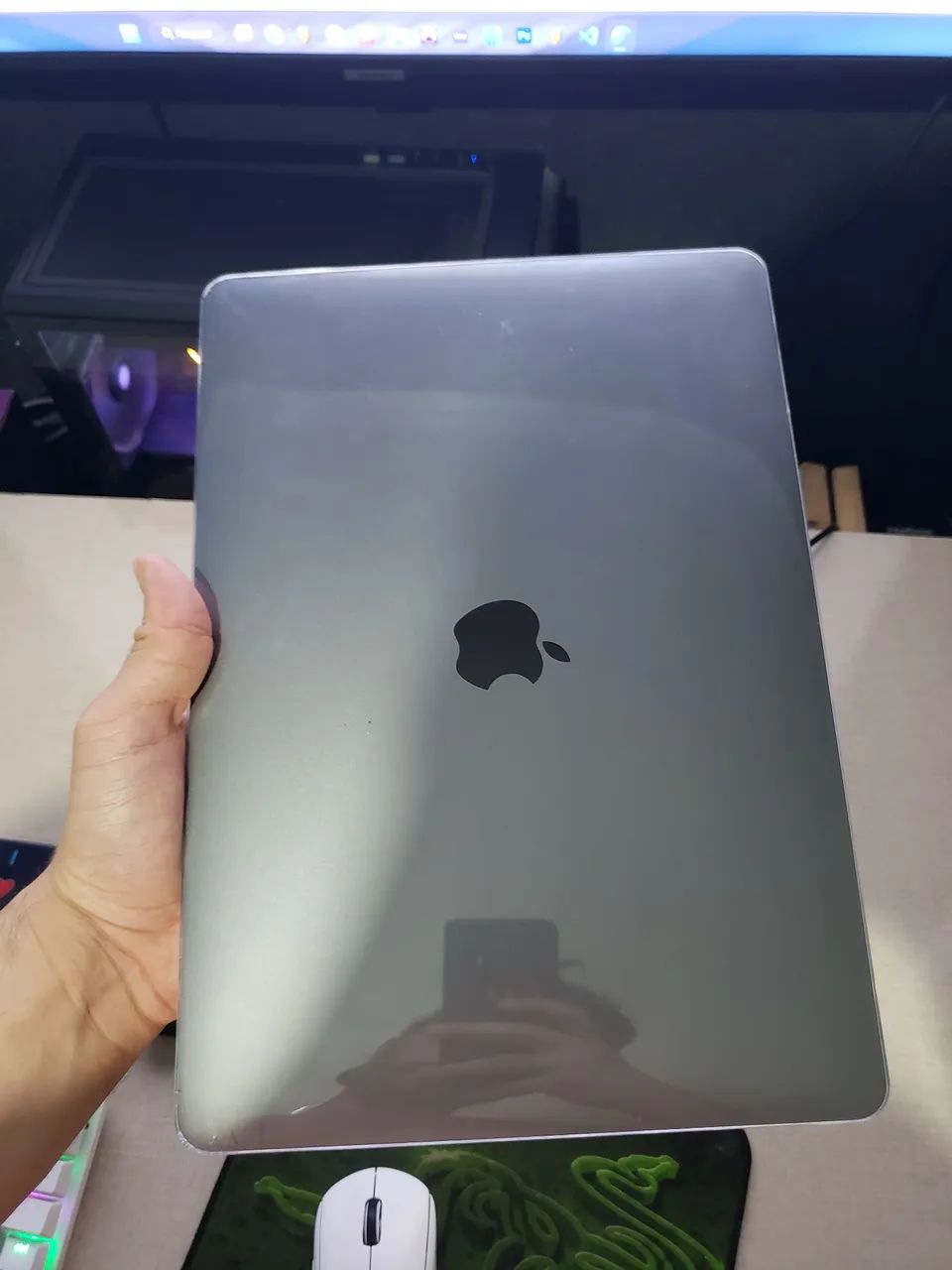 MacBook Pro 2020 / 32GB RAM / 2TB SSD/ i7 10ª Geração / 13 Tela