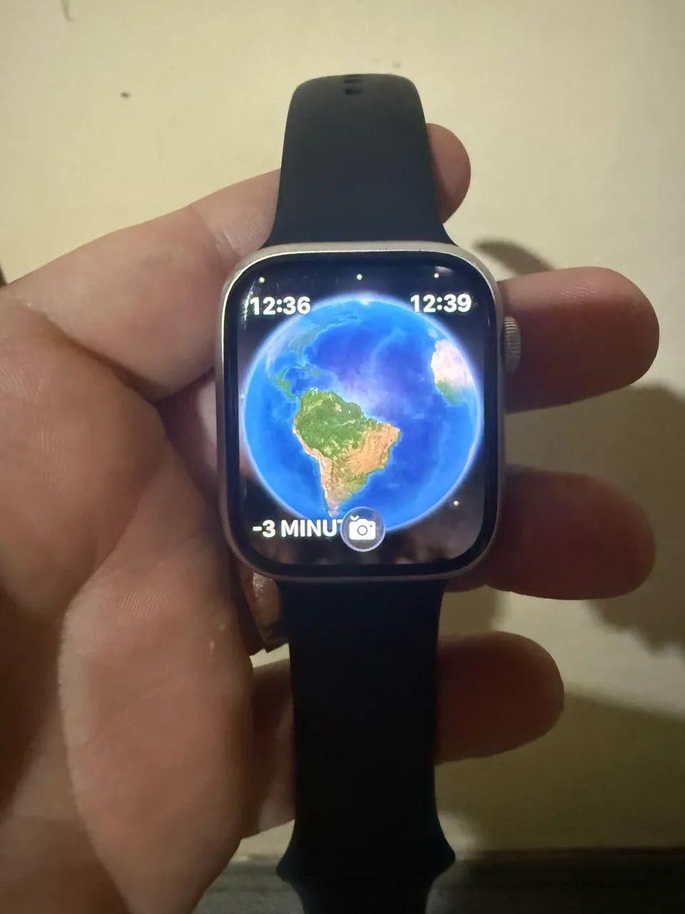 VENDO - iPhone 16 Pro + Apple Watch Series 9 - Foto 2