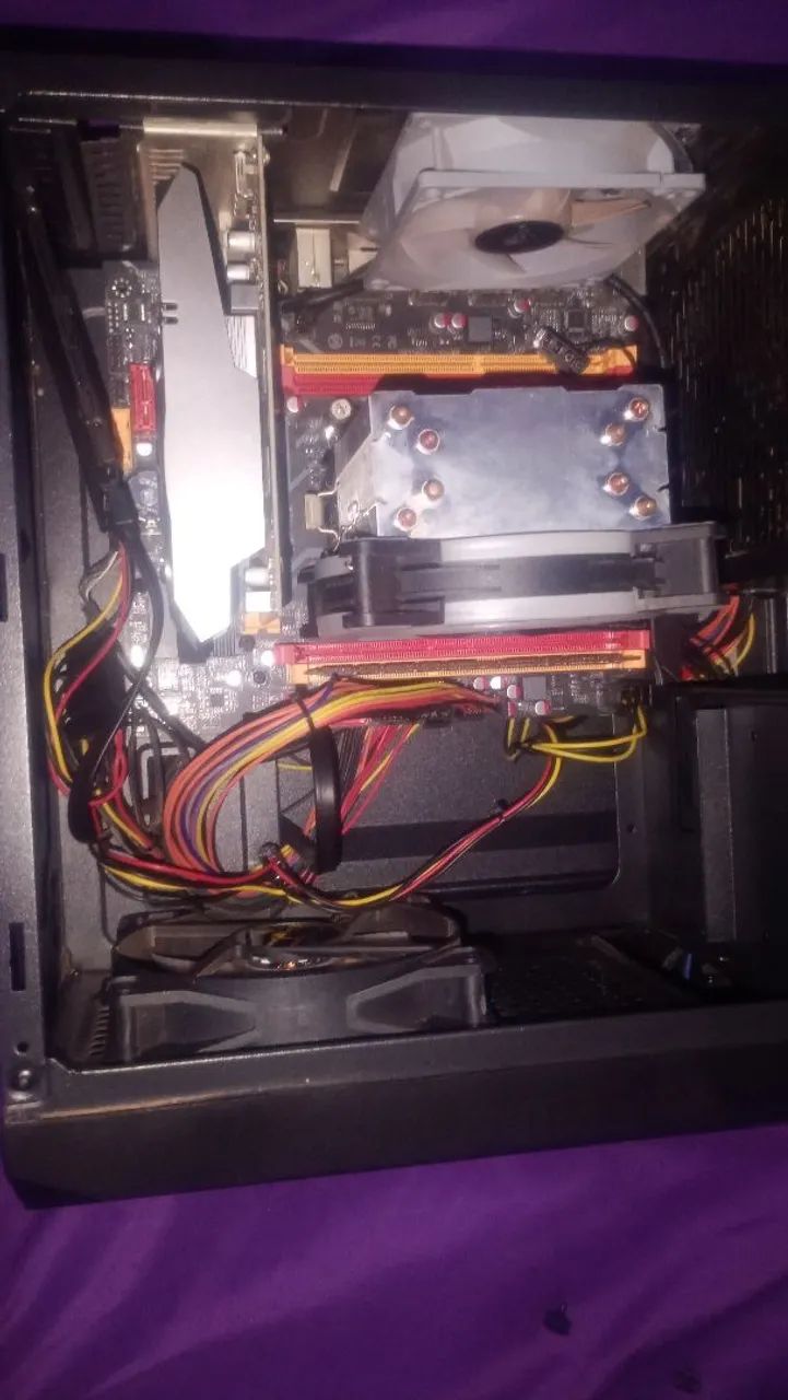 Pc gamer - Foto 2
