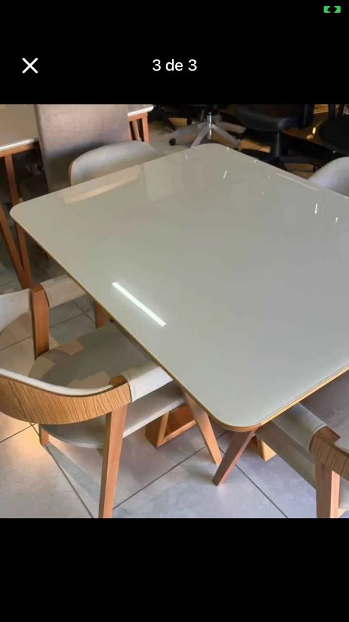 Mesa Justina 