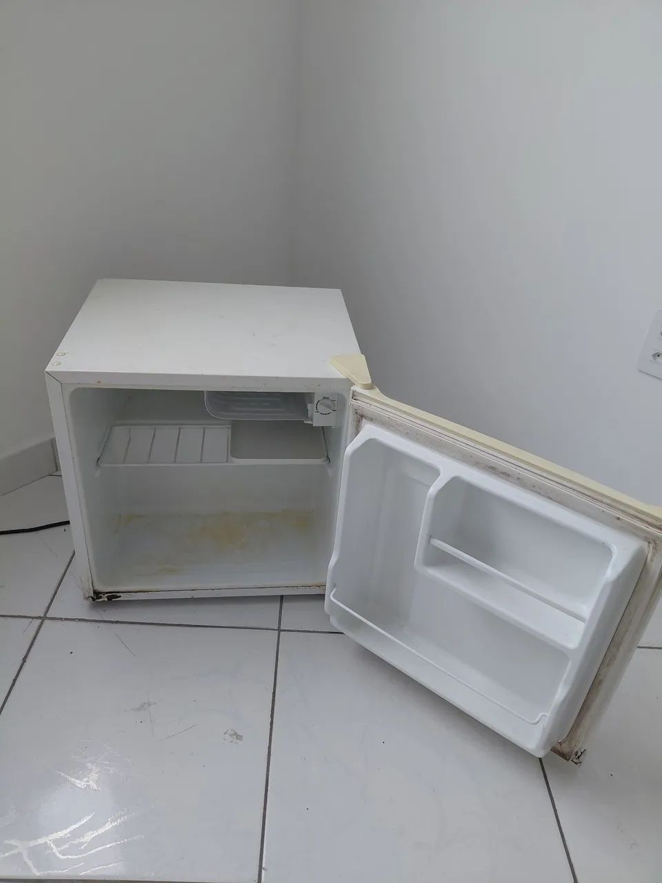 Geladeira Midea 45l - Foto 3