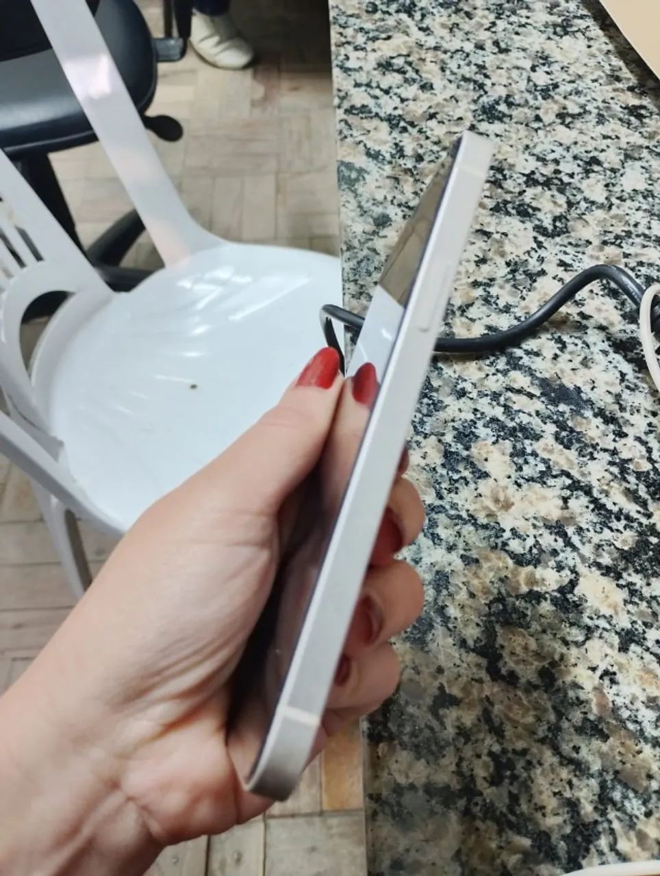 IPHONE 12 - 71% - SEM FACE ID  - Foto 3