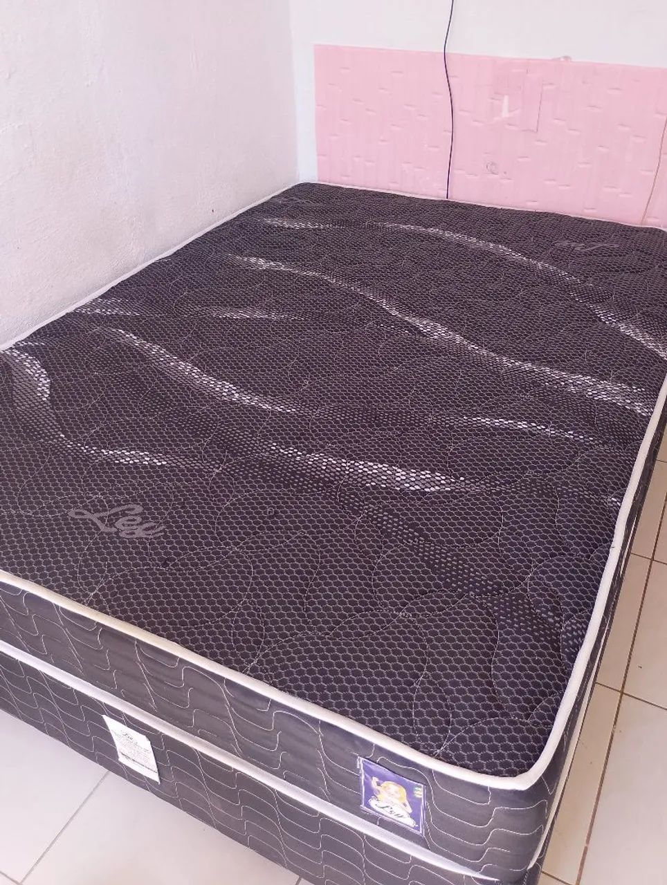 Cama box com base molas ensacadas Ley