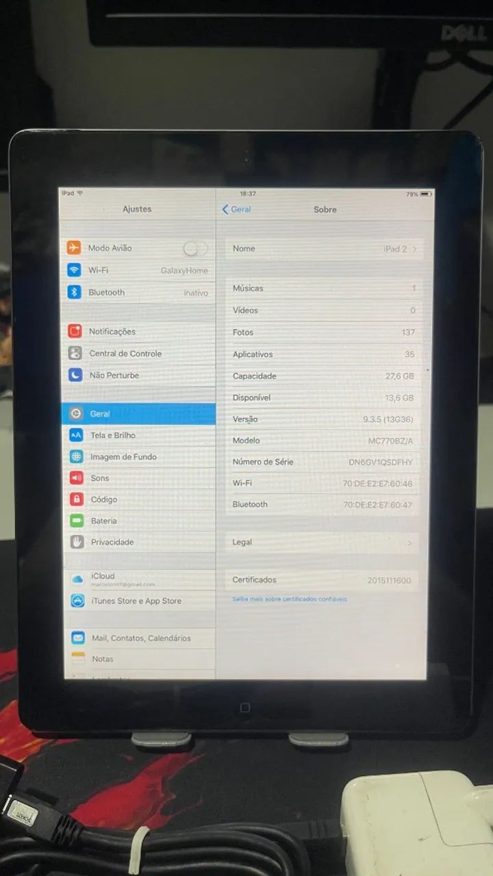 iPad 2 Apple 32GB Wi-Fi (Preto) - Com Carregador e Cabo - Modelo MC770BZ/A - Foto 2