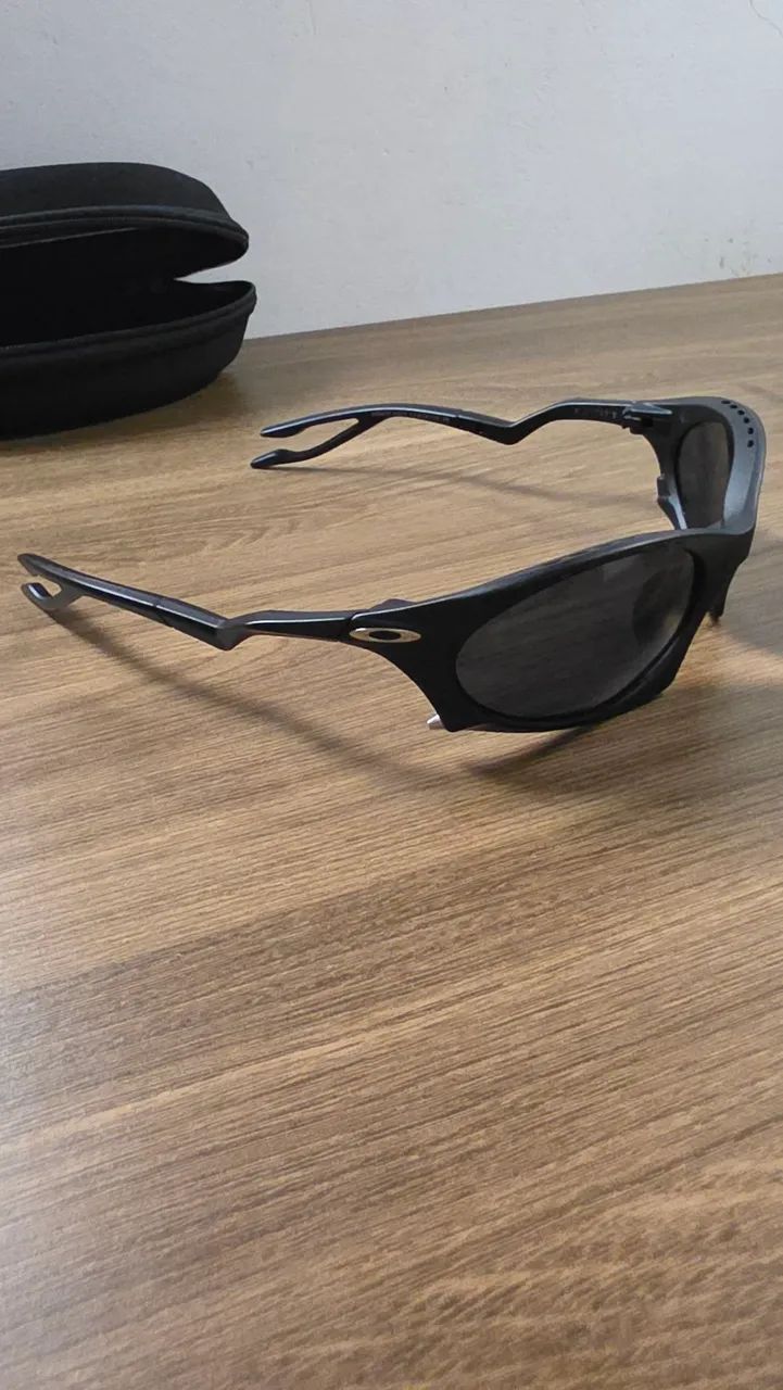 Óculos do Batman Lupa Oakley Plantaris - Foto 5