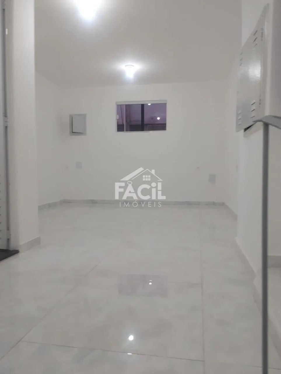 Loja/Salão à venda no Centro de Vitória  40m² 1 banheiro