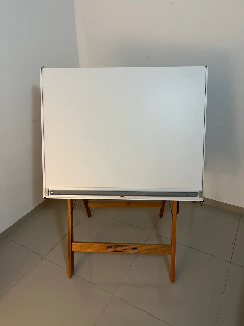 Cavalete/mesa de desenho  - Foto 4