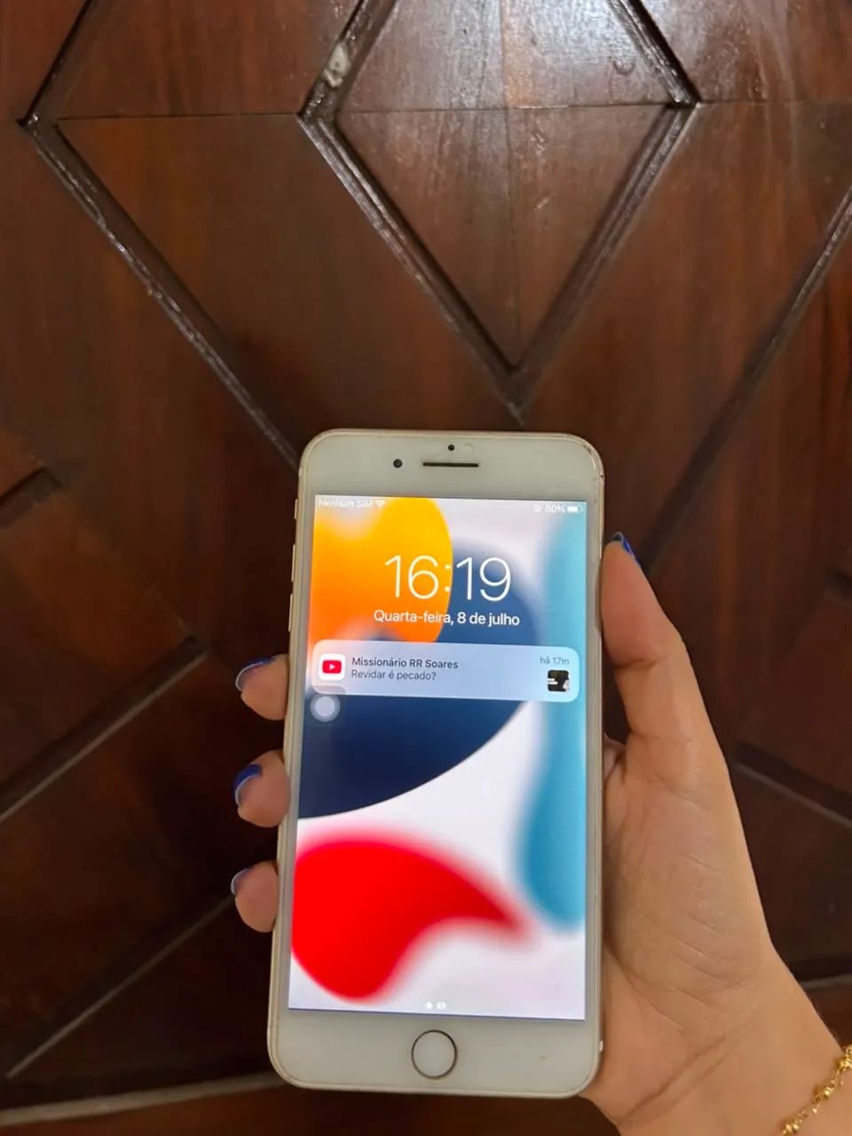Vendo iPhone 7 Plus, dourado, 128gb - Foto 2