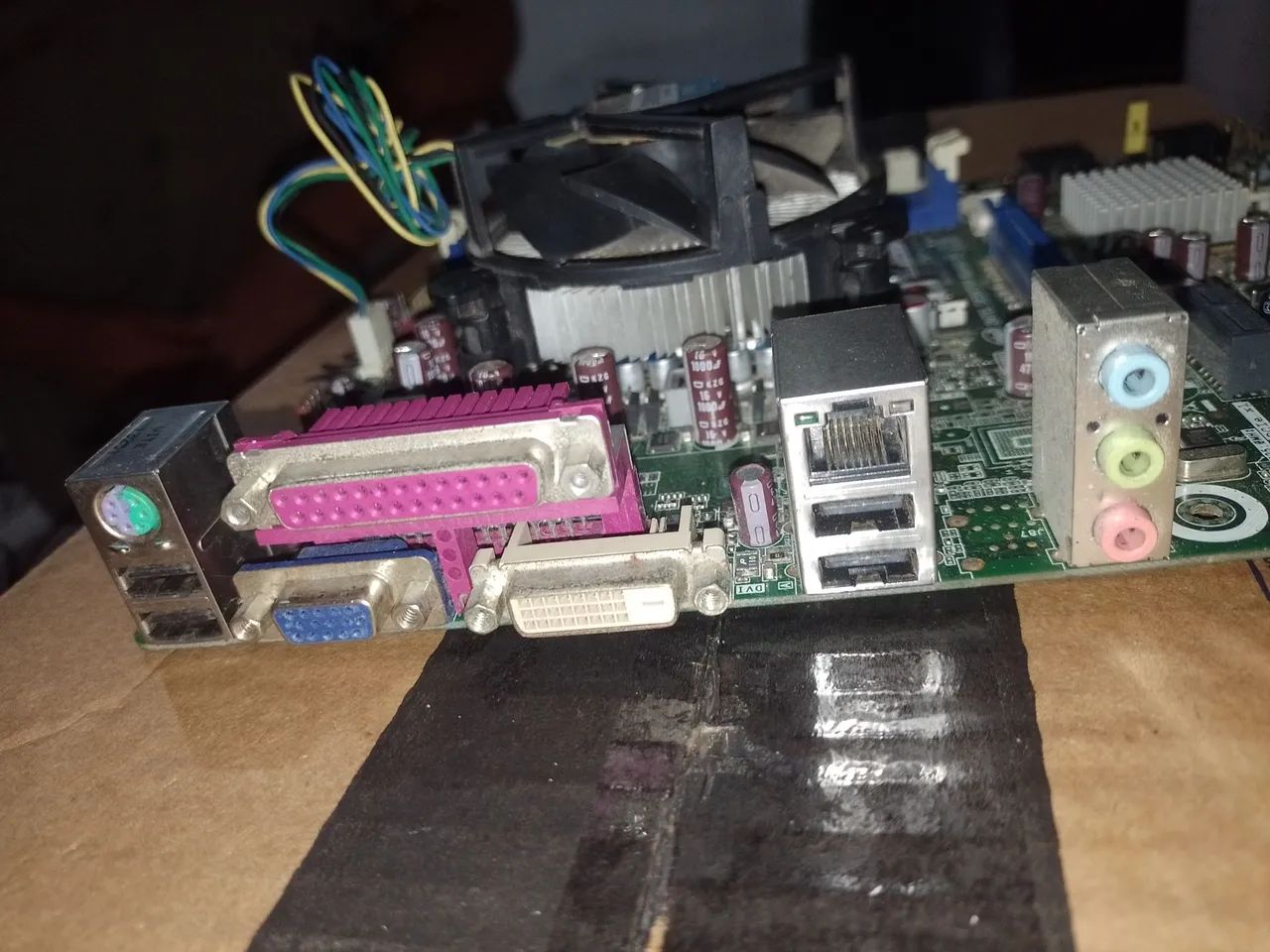 Placa mãe defeito, COM PROCESSADOR I3 - Foto 2