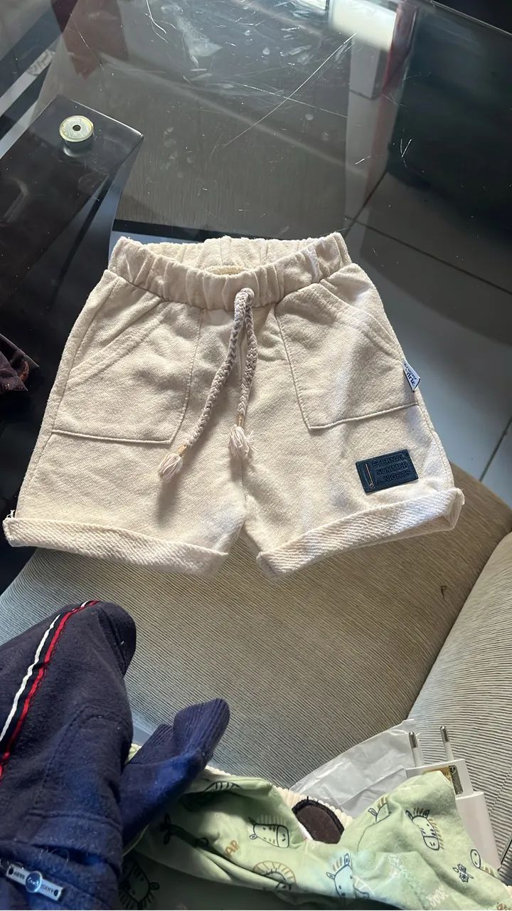 Desapego de roupas em bom estado