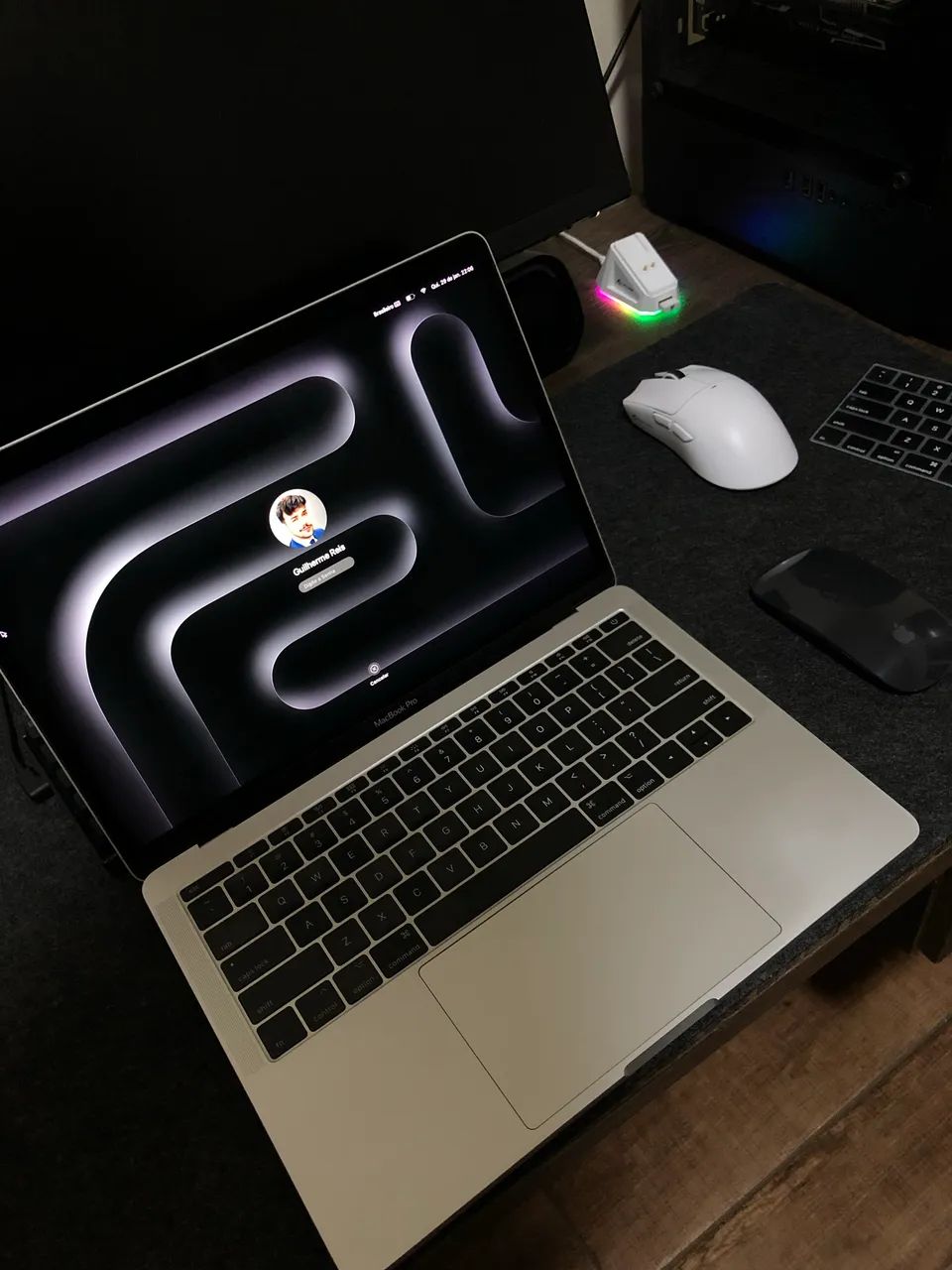 MacBook Pro 13