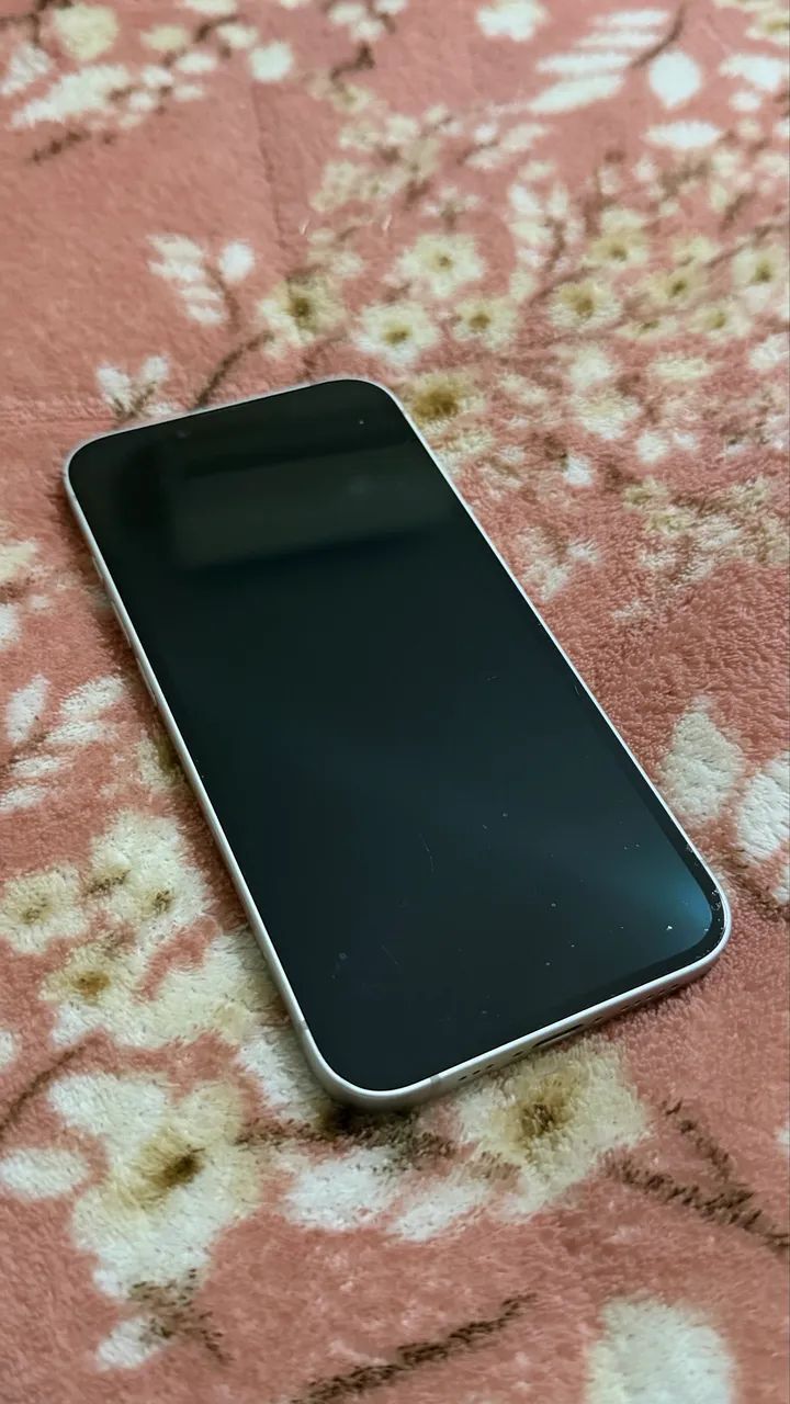 iPhone 16e 128GB Branco