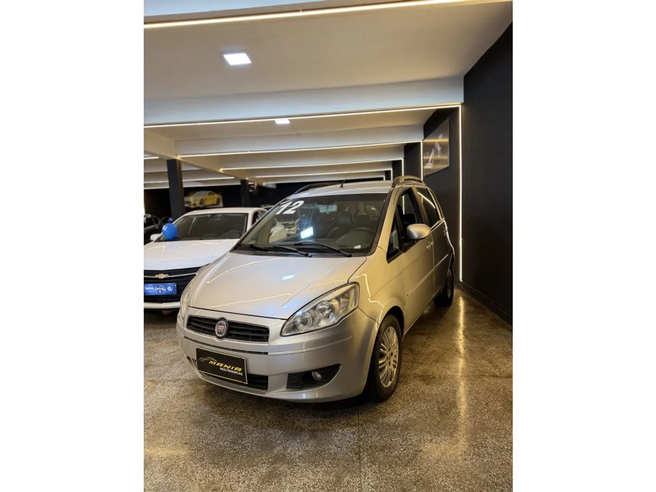 Fiat Idea Idea ESSENCE 1.6 Flex 16V 5p 2012