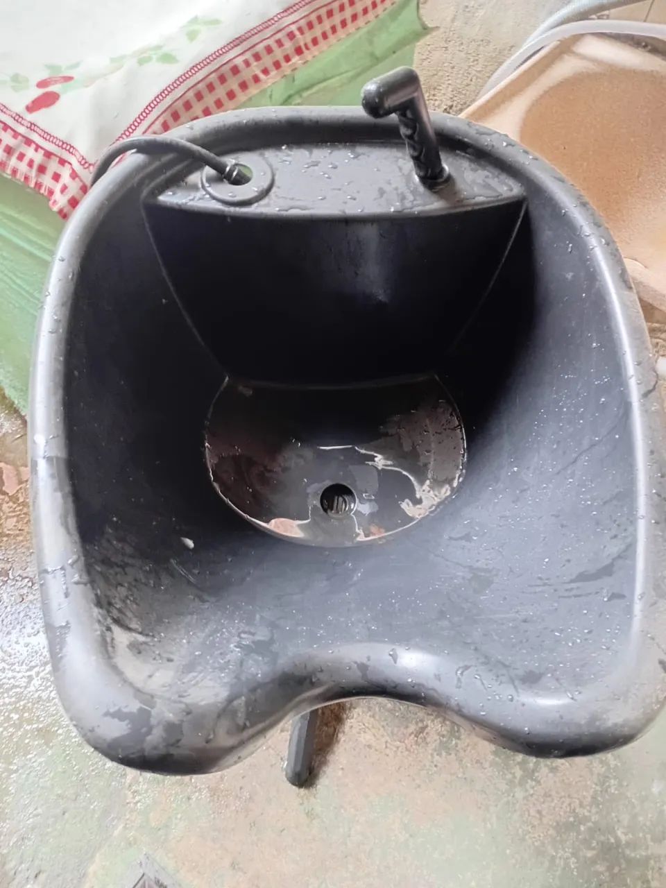 Lavatório preto para sair rapido - Foto 3